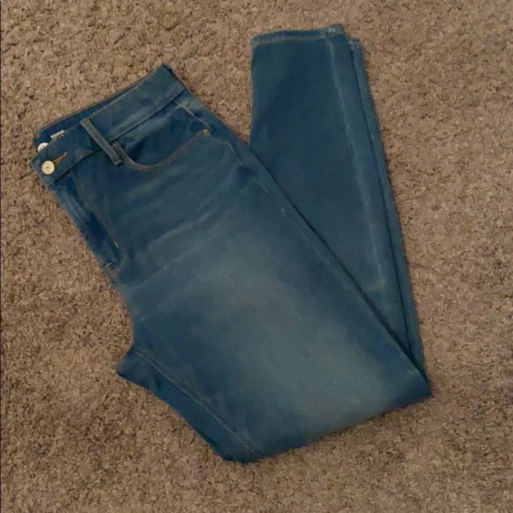 Old Navy Rockstar Jeans